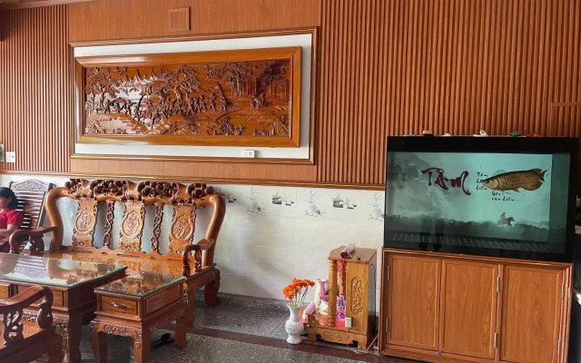 Nhu Hoai Hotel