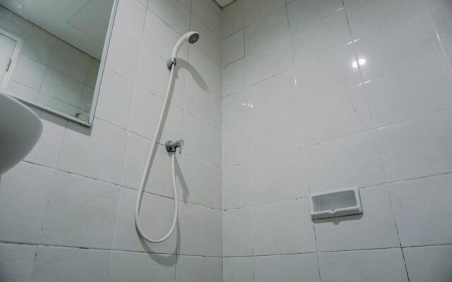 Stunning And Spacious 2Br Green Bay Condominium Apartment