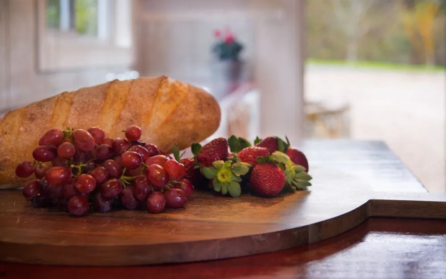 Azure Daylesford Guest House