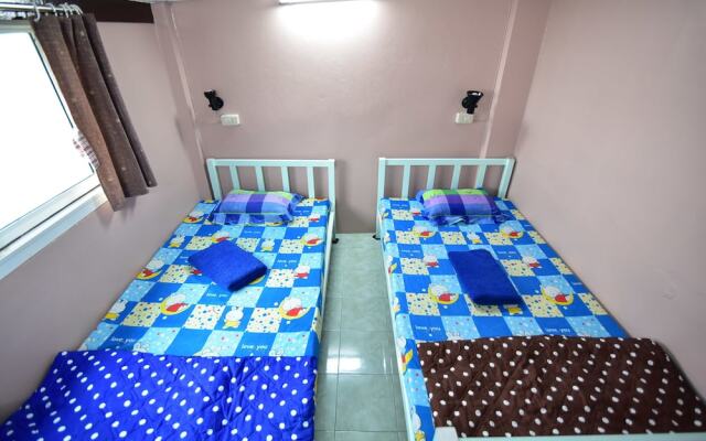 5 Minute Hostel