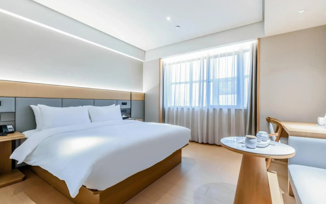 Yiling Hotel