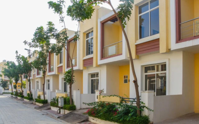 OYO Home 23279 Elite 4BHK Villa