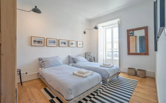 An Ecletic Apartment in Lisbon