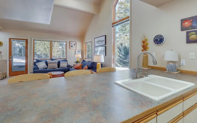 Cloudcroft Vacation Rental ~ 4 Mi to Skiing! - фото 3