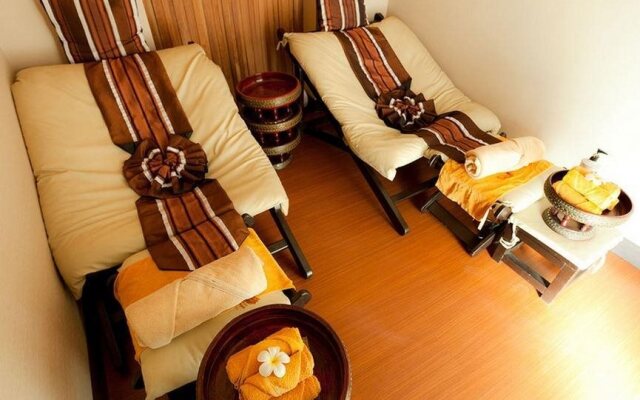 The Residence Airport & Spa