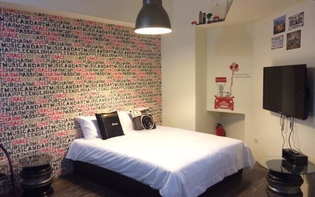 Traveler Station R15