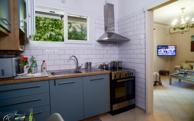 Mary's Dreamy Maisonette