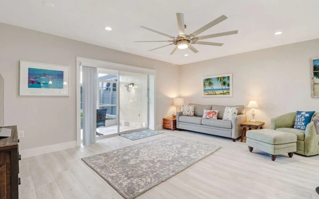 4836/4838 Esplanade St A