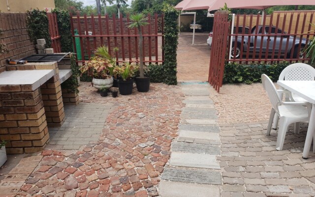 Selati Guest House