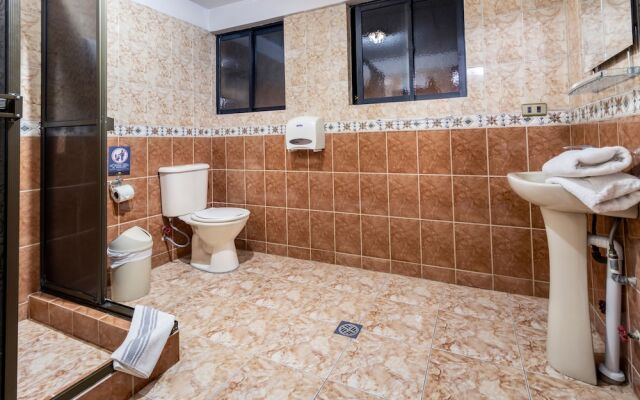 Elegance  Hotel