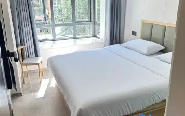 Moye Homestay (Wanda Plaza)