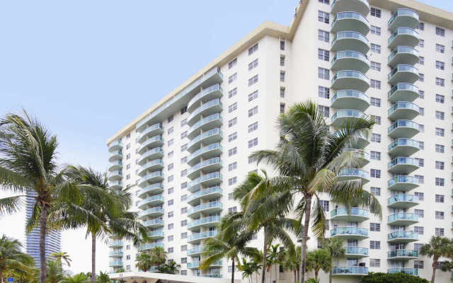 OceanView Sunny Isles Luxury Condos