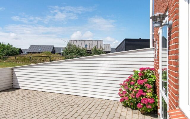 Captivating Apartment in Rømø With Terrace