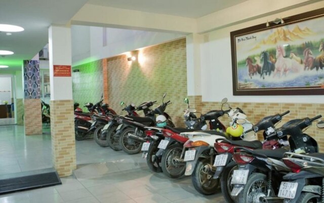 Hung Anh Hotel