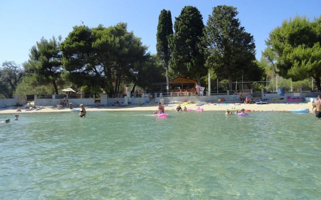 Davor - With Parking - A7