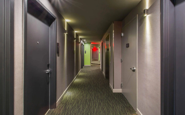 Insignia Hotel Brooklyn, an Ascend Collection Hotel