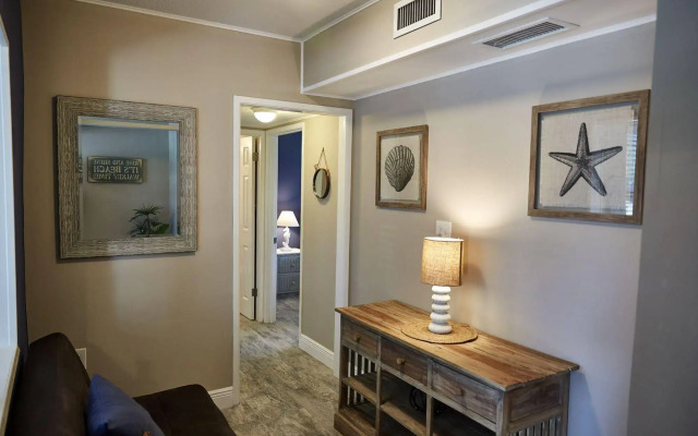 Seascape Resort & Marina