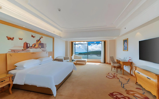 Vienna International Hotel (Huizhou Daya Bay Coastal Park Branch) – Guest Rooms – Huizhou