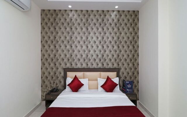 OYO 12472 Hotel Olive