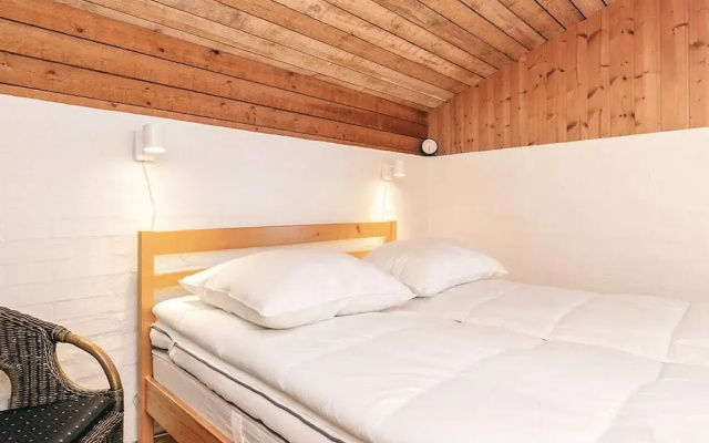 4 Star Holiday Home in Hals