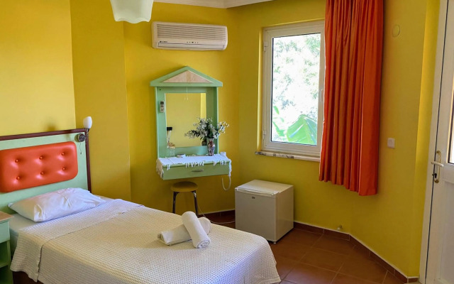 Mandalinn Hotel