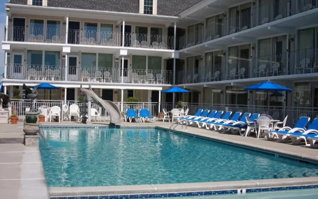 Fleur De Lis Beach Motel