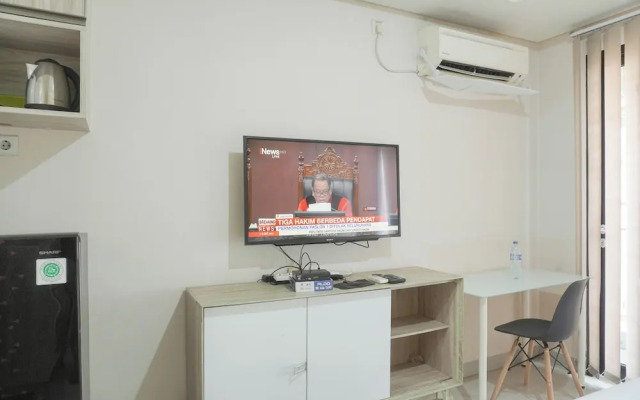 Modern Look and Homey Studio Kebayoran Icon Apartment