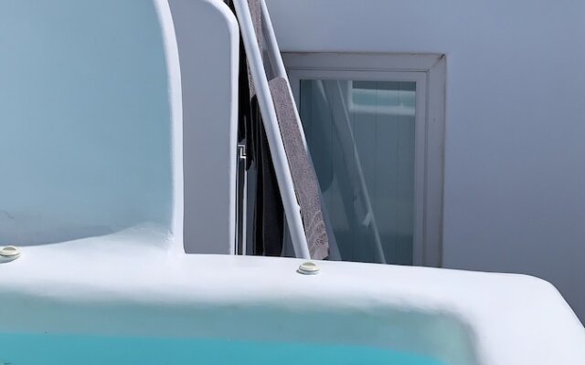 Roofs of Chora, Townhouse with Rooftop Pool - Adults Only