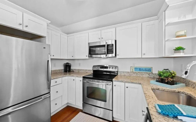 NEW Castle Street 111