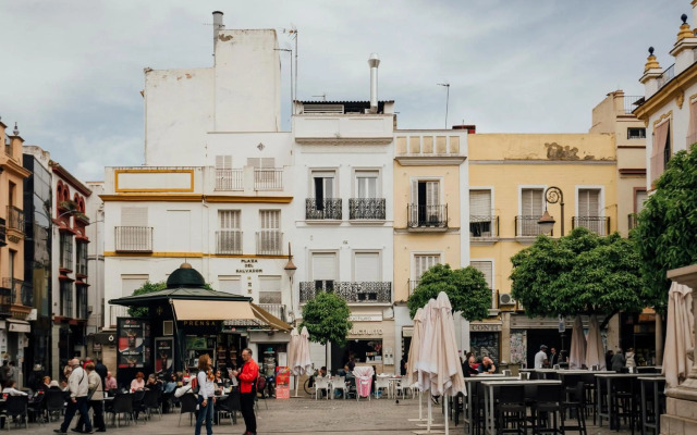 One&Lux El Salvador - Central Studio with a Stunning View