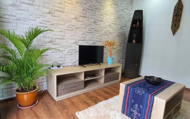 Leslie Jazz 2 New Vivacity Cozy Home