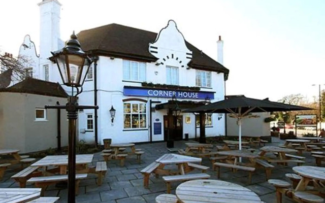 Corner House Hotel by Greene King Inns