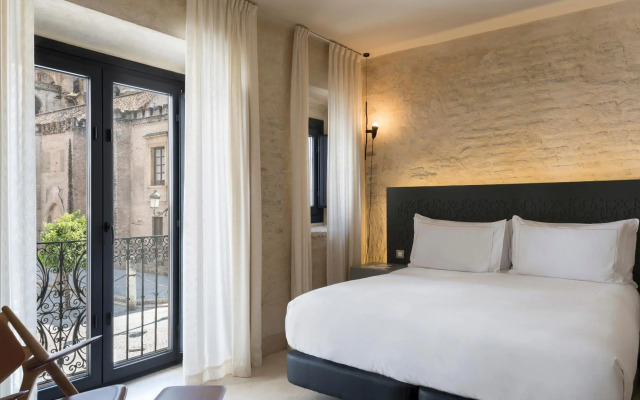 EME Catedral Mercer Hotel