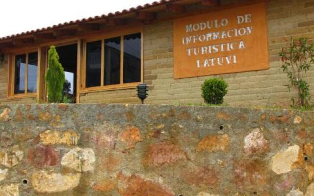 Centro Ecoturístico Cabañas Latuvi