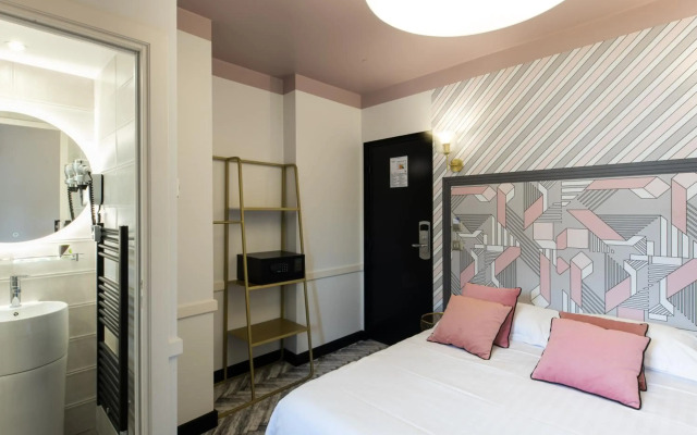 Timhotel Tour Eiffel