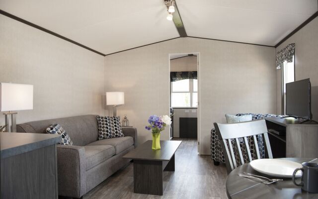 Great Blue Resorts - Woodland Estate