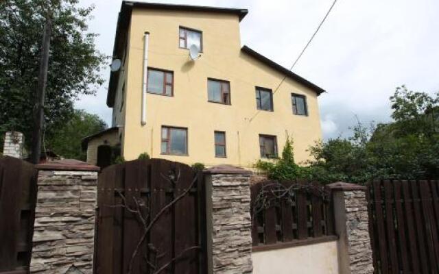 Guesthouse U Vasilya