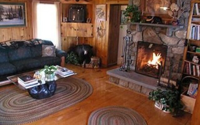 Bear Mountain Inn