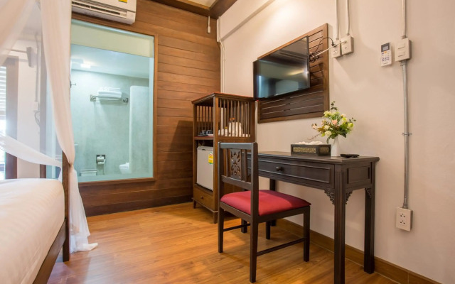 NightBazaar Inn Hotel