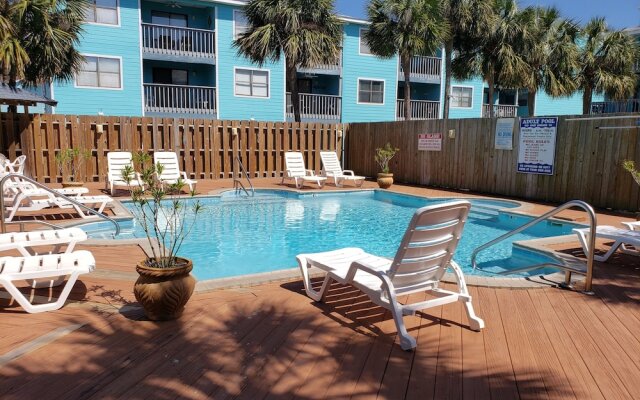 Lani Kai 109 by RedAwning