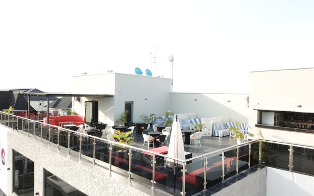 Mayhill Hotel