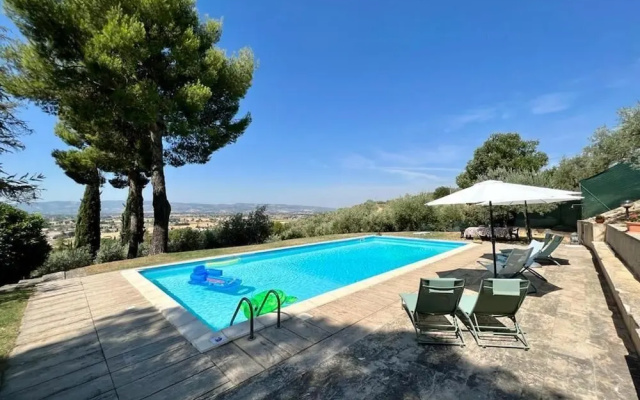 Villa Lavania