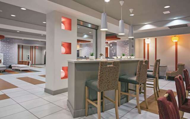 La Quinta Inn & Suites by Wyndham Harrisburg-Hershey