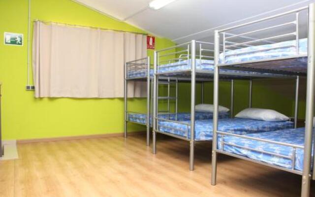 Hostel & Gym Relise - Albergue Juvenil