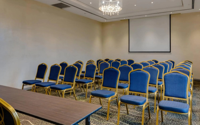 Protea Hotel Benin City Select Emotan