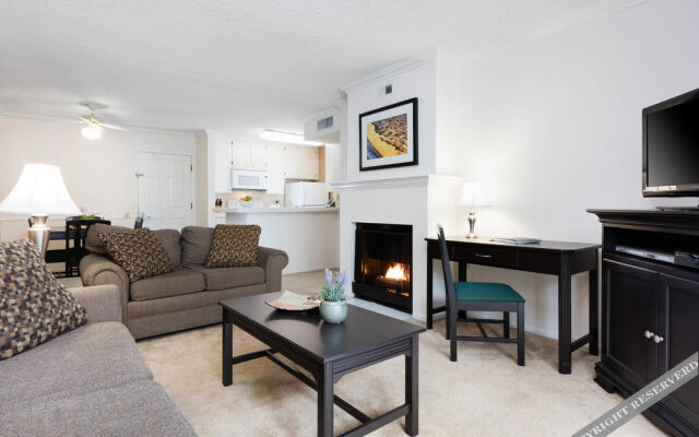 Toluca Hills Apartments By Avalon