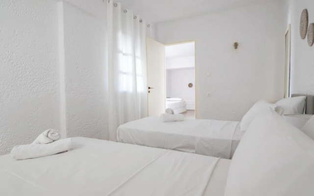 Hesperia Apartments