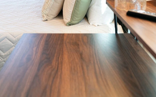 3 Bedroom, Virginia Street