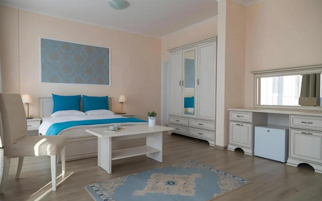 White Rock Castle Suite Hotel & SPA