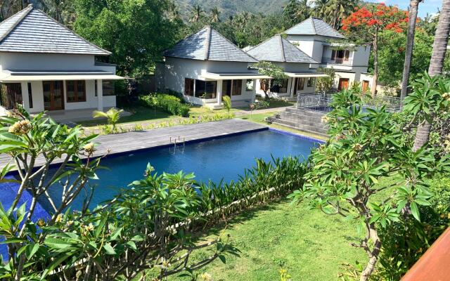 Ariana Beach Resort Amed Bali